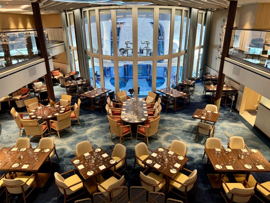 Cruise Dining Room - Bahamas Hospitality